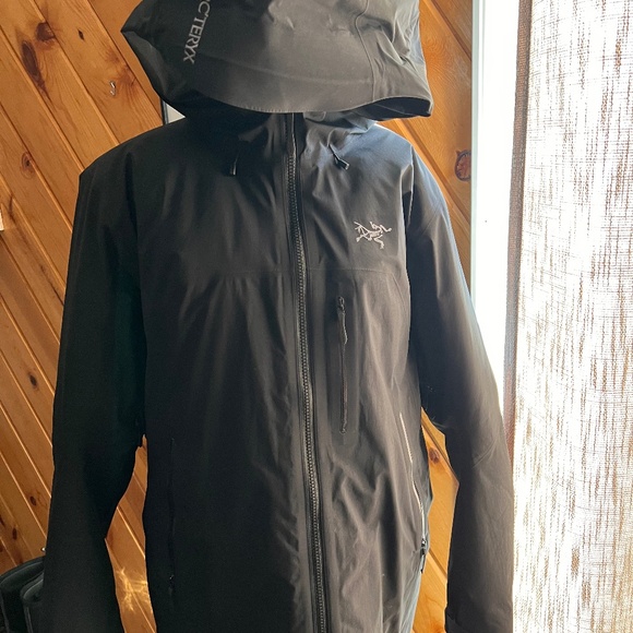 Arc’teryx Women Beta insulated Jacket Large - Picture 1 of 6